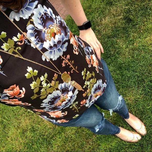 Meet your Posher, Melissa - Picture 2 of 8